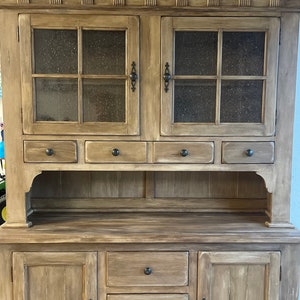 French country hutch cabinet/farmhouse hutch/modern farmhouse/ welsh sideboard/ breakfront/distressed wood hutch/shaker hutch image 3