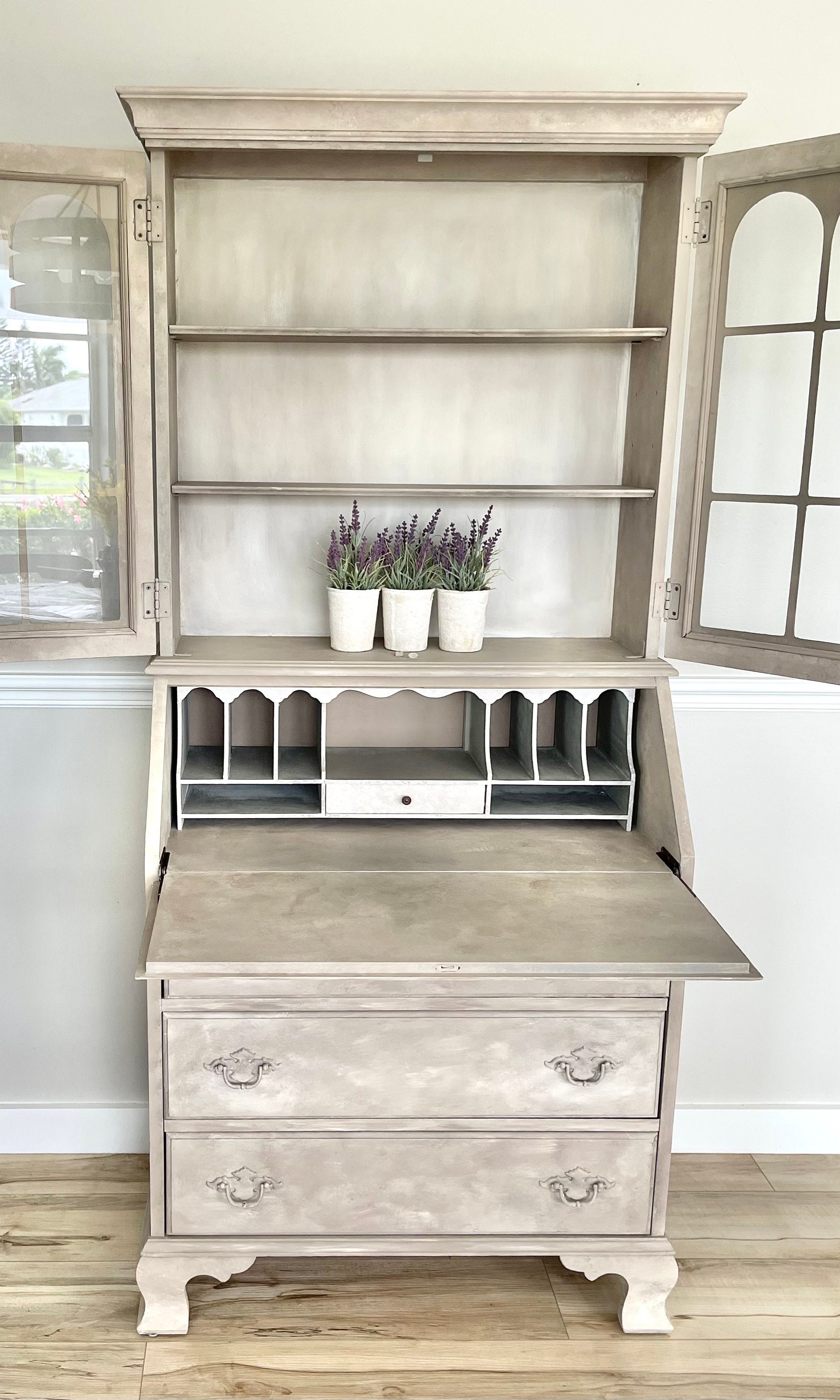 Duncan phyfe on sale secretary desk