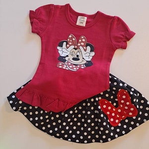 Minnie mouse two piece skirt set/ Minnie top and skirt with  applique  bow/Minnie top with girl twirl skirt
