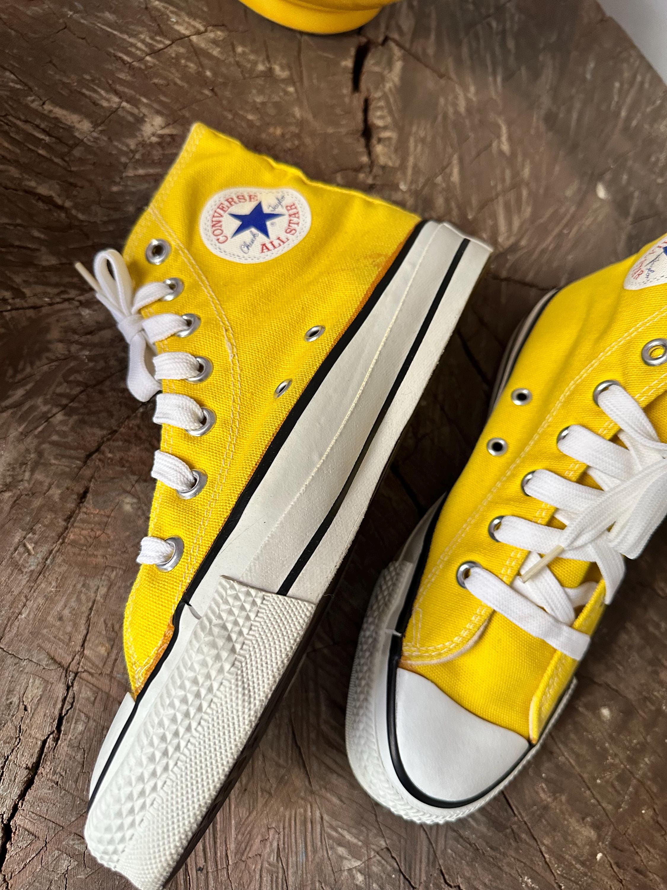NEVER WORN Vintage Converse All-Stars Hi top in box, Yellow Vintage Converse All Star Chuck Taylor USA Yellow Hi-tops  main image 4