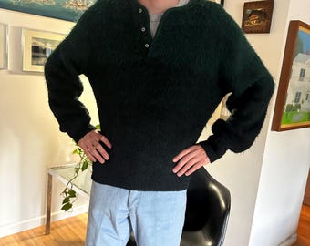1960's MoHaiR + WooL CoLLegE HeNLeY Preppy CaMpuS Fraternity sHaGGY SwEaTeR MoD OMBRe' GReeN GRuNge GRaNdPa cardigan
