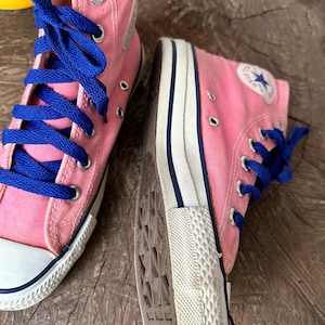 ViNtaGe 1980&#39;s CoNverse All Star Chuck Taylor USA PiNk Hi-ToPs caNvas hi top shoes sNeakers BaSkEtBaLL sKaTeR shoes 4 1/2 M - 6 1/2 W