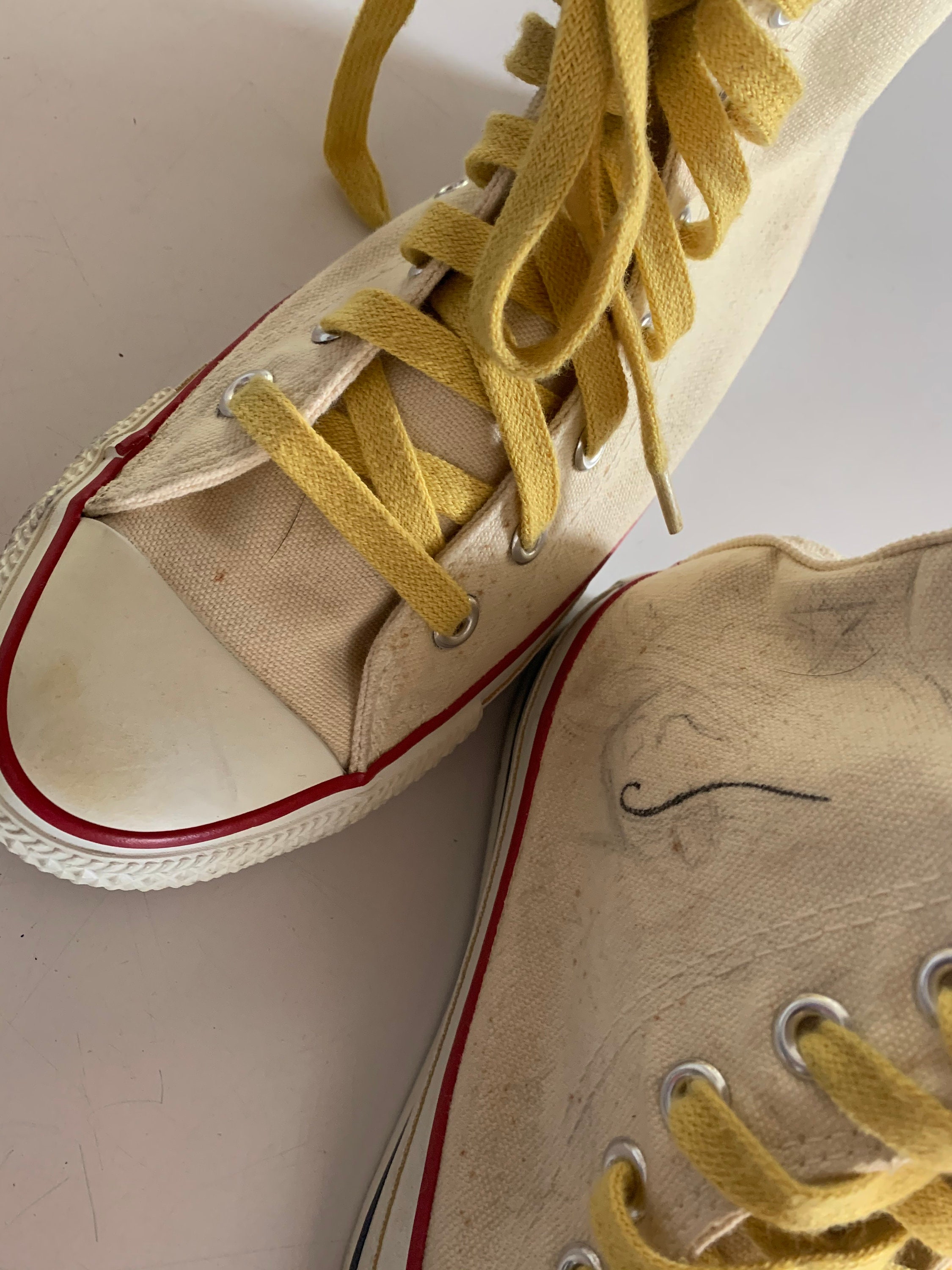 Vintage 1980's - 1990's Converse All Star Chuck Taylor USA Hi-tops