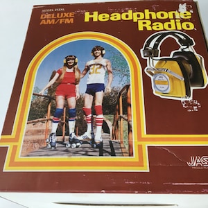 1970&#39;s JaScO AM/FM RaDio HiPPiE RoCkEr RoLLeR SkaTiNg HeAdPhOnEs MiD CeNtuRy AuDiO HeAdPhoNeS TrAnSiStoR RaDio HeAdPhOnEs+BoX + InStRucTiOns