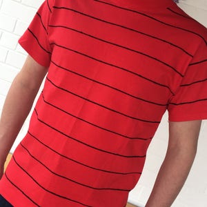 1970's SuRFeR SkaTeR MocK NecK CoTToN Tee USA cLassic CaMpUs RuNNinG athletic pRePpY Ringer Rocker SkAtEBoaRdeR STriPeD T-ShiRt NeW STocK
