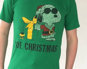 1970's SnooPy PeAnUtS JoE CHRisTMas 50/50 TRi-BLeNd  t-ShiRt USA CLaSSiC RiNgEr RoCkEr ChARLiE BrOwN T-ShiRt