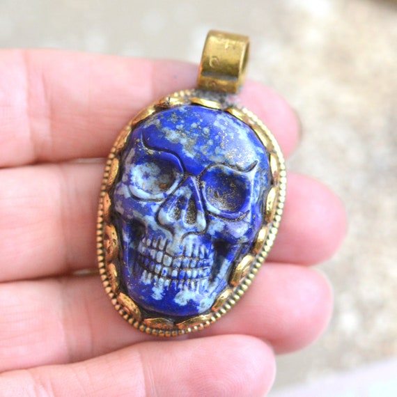 Tibetan Carved Lapis Lazuli Skull 