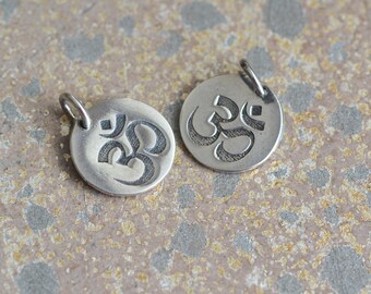 BS20-0418 Buddhist Jewelry Spiritual Jewelry Round Ohm Charm 12mm Stamped Sterling Silver Ohm Charm Om Jewelry