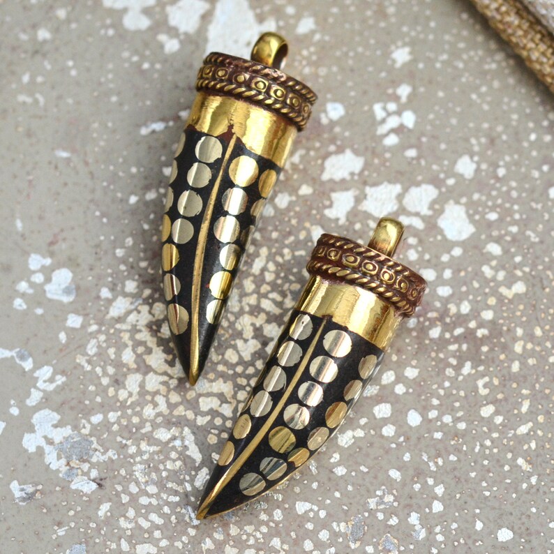 Tooth Pendant BID19-0119 Black Gold Bohemian Style Pendant 1-45mm Long Horn Shaped Tibetan Brass Mosaic Pendant