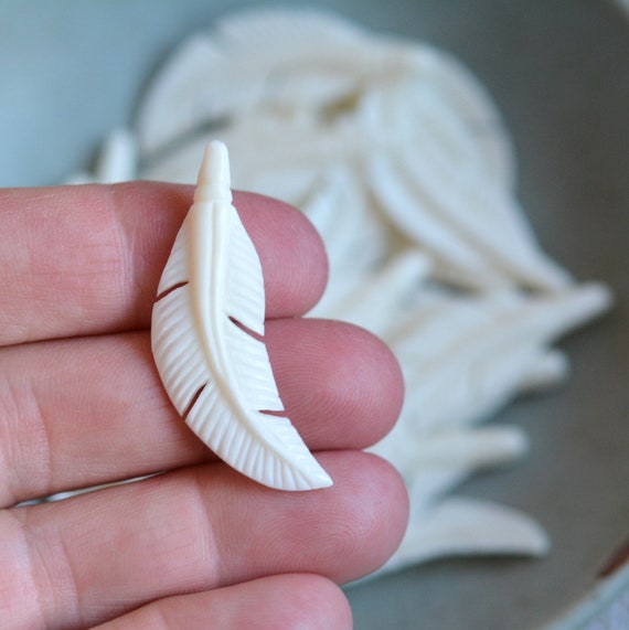 White Bone Feather Pendant Carved Carving Cow - Bone Carved Feather Pendants White Bone Feather Pendant Carved Carving Cow - Bone Carved Feather Pendants