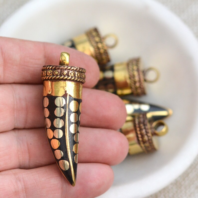 Tooth Pendant BID19-0119 Black Gold Bohemian Style Pendant 1-45mm Long Horn Shaped Tibetan Brass Mosaic Pendant