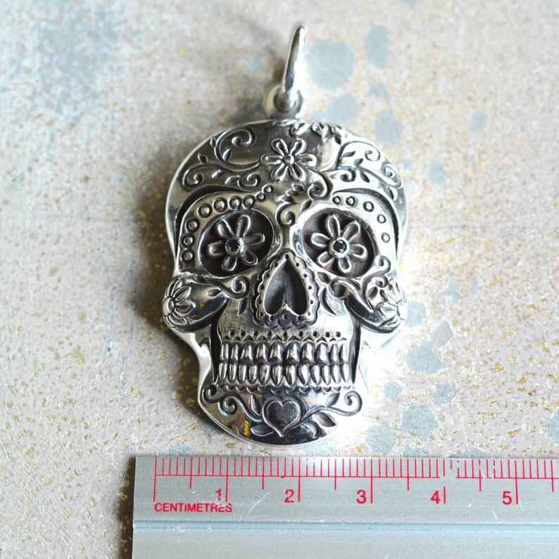 Day of the Dead 1-50mm Large Sterling Silver Carved Sugar Skull Pendant Onyx Gemstone Eyes GS18-0113G Statement Pendant Skull Jewelry