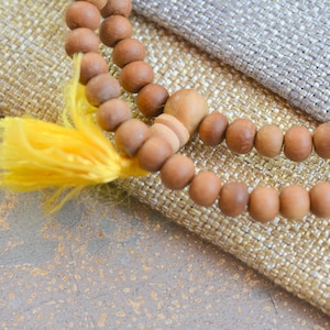 108 Sandalwood Beads Mala 5mm Sandalwood Beads Fragrant Wood Beads Natural Aromatic Tibetan Prayer Mala Necklace Beads and Guru Bead, RAM18