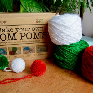 Giant Pom Pom Maker & Instructions 28cm Fat Pom Poms Christmas