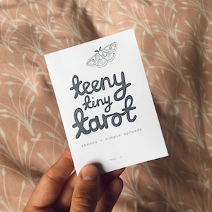 DOWNLOAD - Tarot Guide Zine, spreads, printable, divination, self-reflection, mental health, DIY booklet