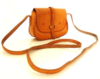 80&#39;s Boho Leather. Girl&#39;s Shoulder Bag.Lovely Leather Bags