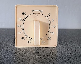 Mechanical cooking timer, Vintage timer 60 minutes,