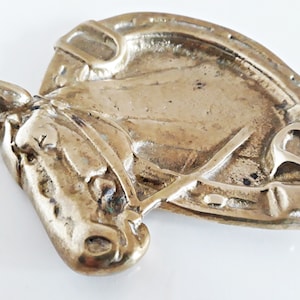 Posacenere vintage. Posacenere a forma di cavallo