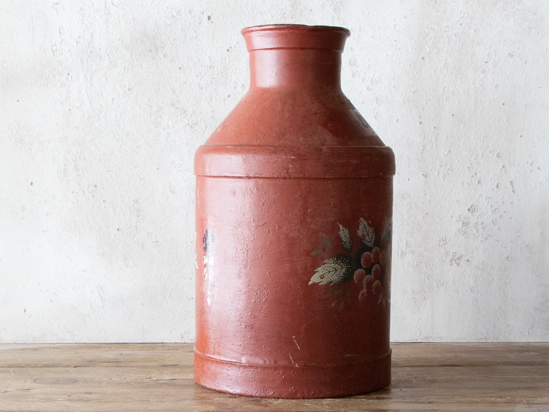14h Painted Milk Jug, Primitive Red Dairy Can, Vintage Vase image 7