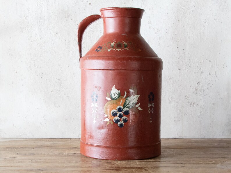 14h Painted Milk Jug, Primitive Red Dairy Can, Vintage Vase image 4