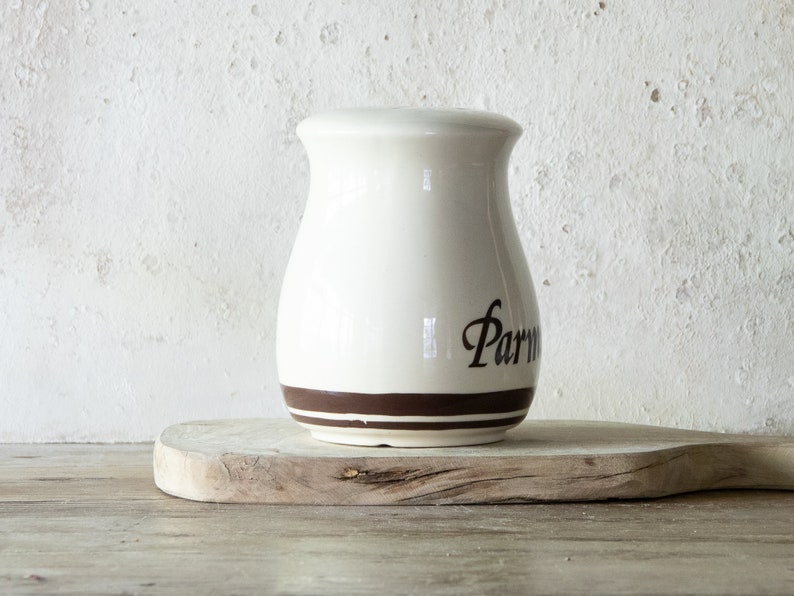 Large Parmesan Cheese Shaker with Handle, Parmigiano Shaker, Farmhouse Kitchen Decor image 3