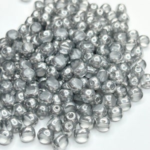 Window Silver Czech Glass 10 Facted Beads 3-Cut Round 6mm Glass Beads (Soccer Ball Bead) DIY Jewelry Making Very Pretty! Silver Ends