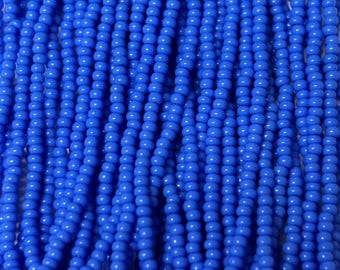 Size 11/0 | Lt Royal Blue | #33040 | Preciosa Czech Glass Seed Beads | 6 String Hank | 2mm Rd Rocaille | DIY Jewelry Making | Loom