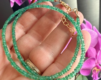 Smaragdgroene ketting, delicate smaragdgroene choker, echte smaragd