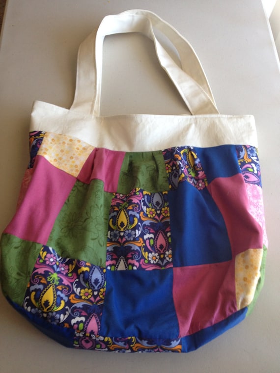 Borsa a tracolla patchwork con stampa multicolore riciclata fatta