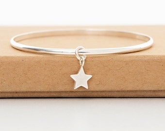 Star bangle - Sterling silver bangle - Star Jewellery - Best friend Gift - Christmas Jewellery - Christmas gift for her