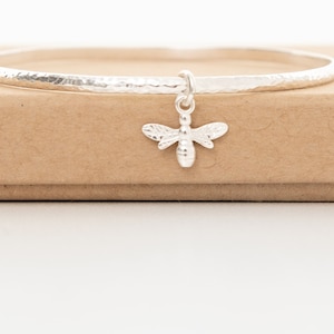 Bee bangle - Bee bracelet - Bee Jewellery - Queen bee - Sterling silver Bangle - Bumble bee bangle - Queen Bee bangle
