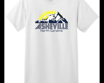 Maglietta Asheville NC Mountains – Maglietta Blue Ridge Mountains – Souvenir di una città di montagna della Carolina del Nord