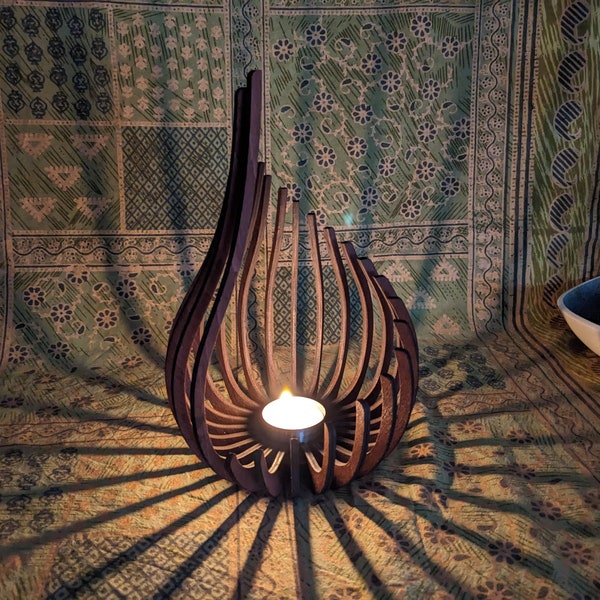 Eleganter Teelichthalter aus Buche, Holz, Teelicht Kerzenhalter