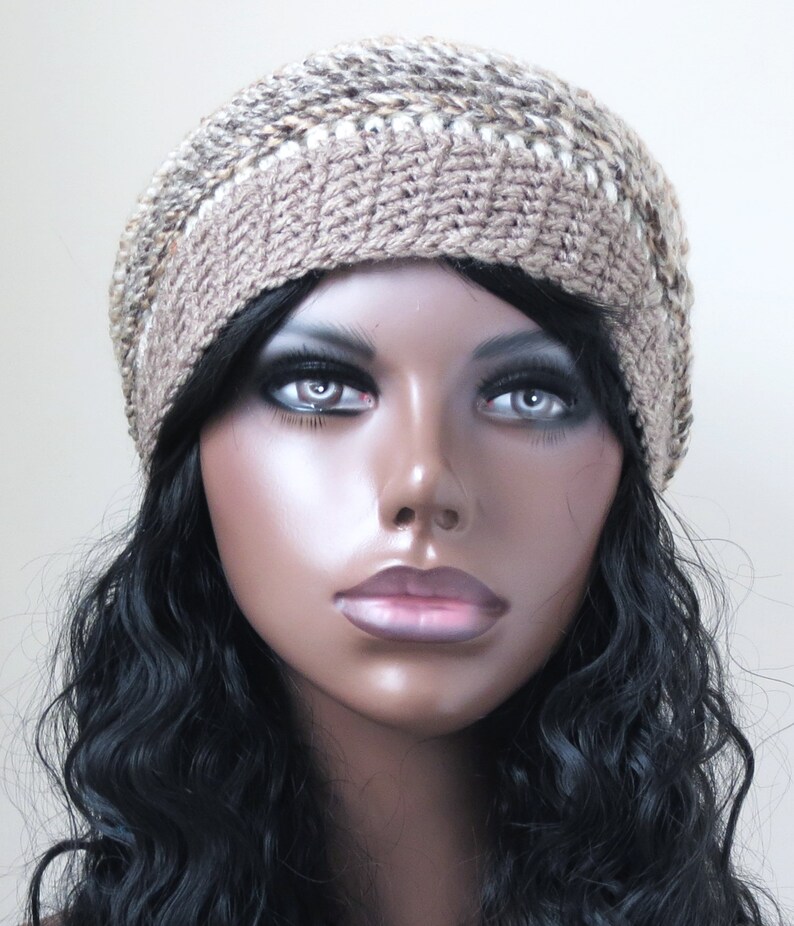 Women/'s Winter Hat in Beige White Oatmeal Brown Neutral Colours Chunky Beanie