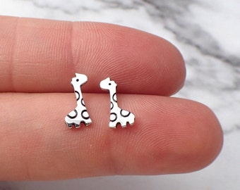 Pendientes de plata de ley con forma de jirafa, joyería hipoalergénica con diseño de animales.