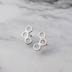 Silver Honeycomb Stud Earrings, Geometric Hexagon Stud Earrings, Honeycomb Jewelry, Geometric Jewelry, Silver Stud Earrings for Her