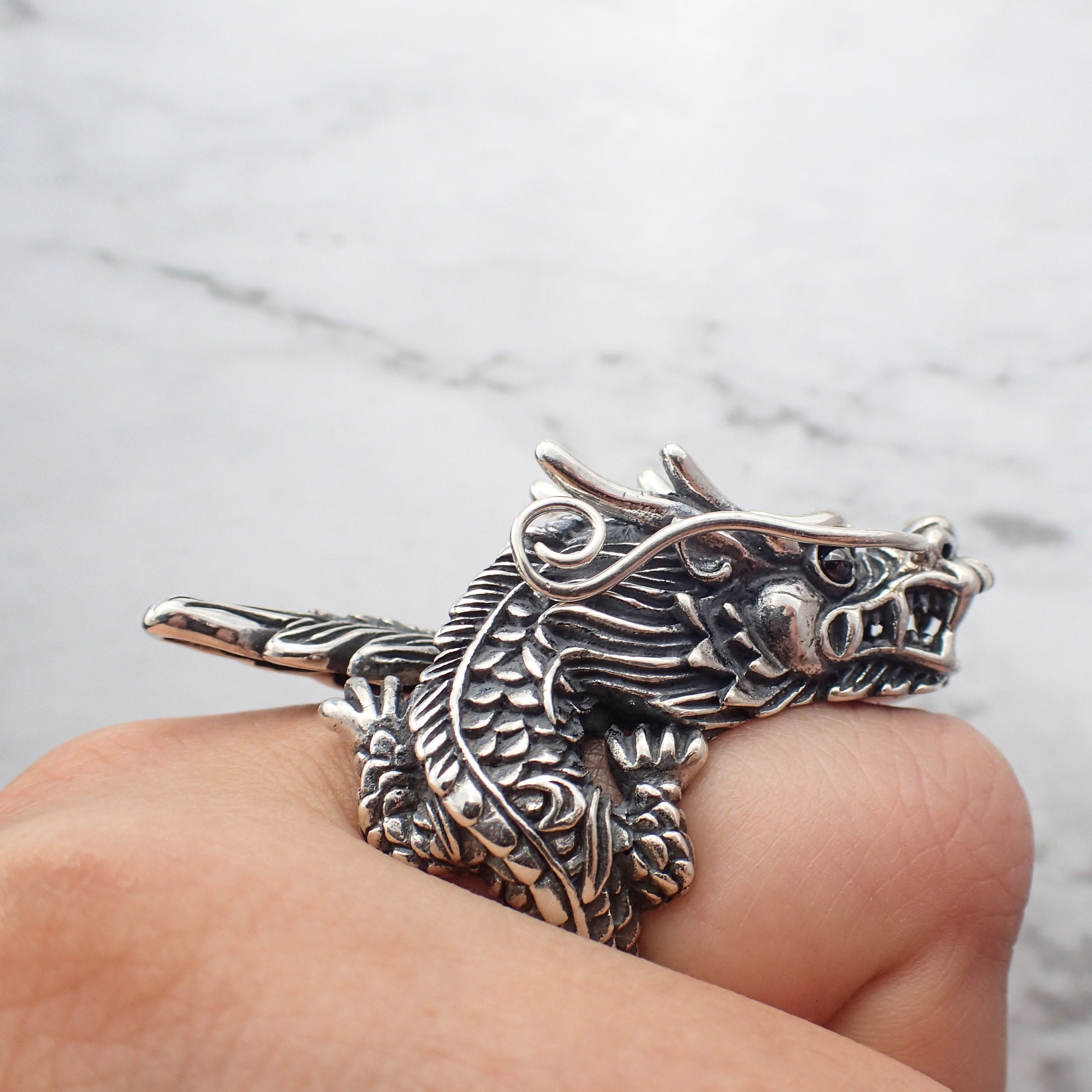 Drachen Ring Mit Flügeln - Silberfarben Verstellbar - Punk Schmuck Für Frauen - Mittelalterlicher Fingerring
