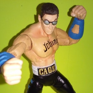 Johnny cage action figure deals