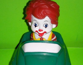 1:1 Scale Replica of Ghost Burger From Toy Story Toons Small Fry