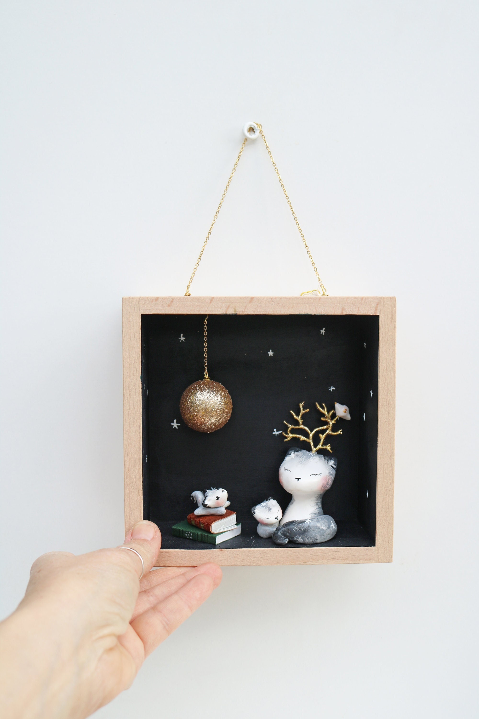 Cadre Décoratif en Bois Maman Loup Lit L'histoire Du Soir à Ses Enfants