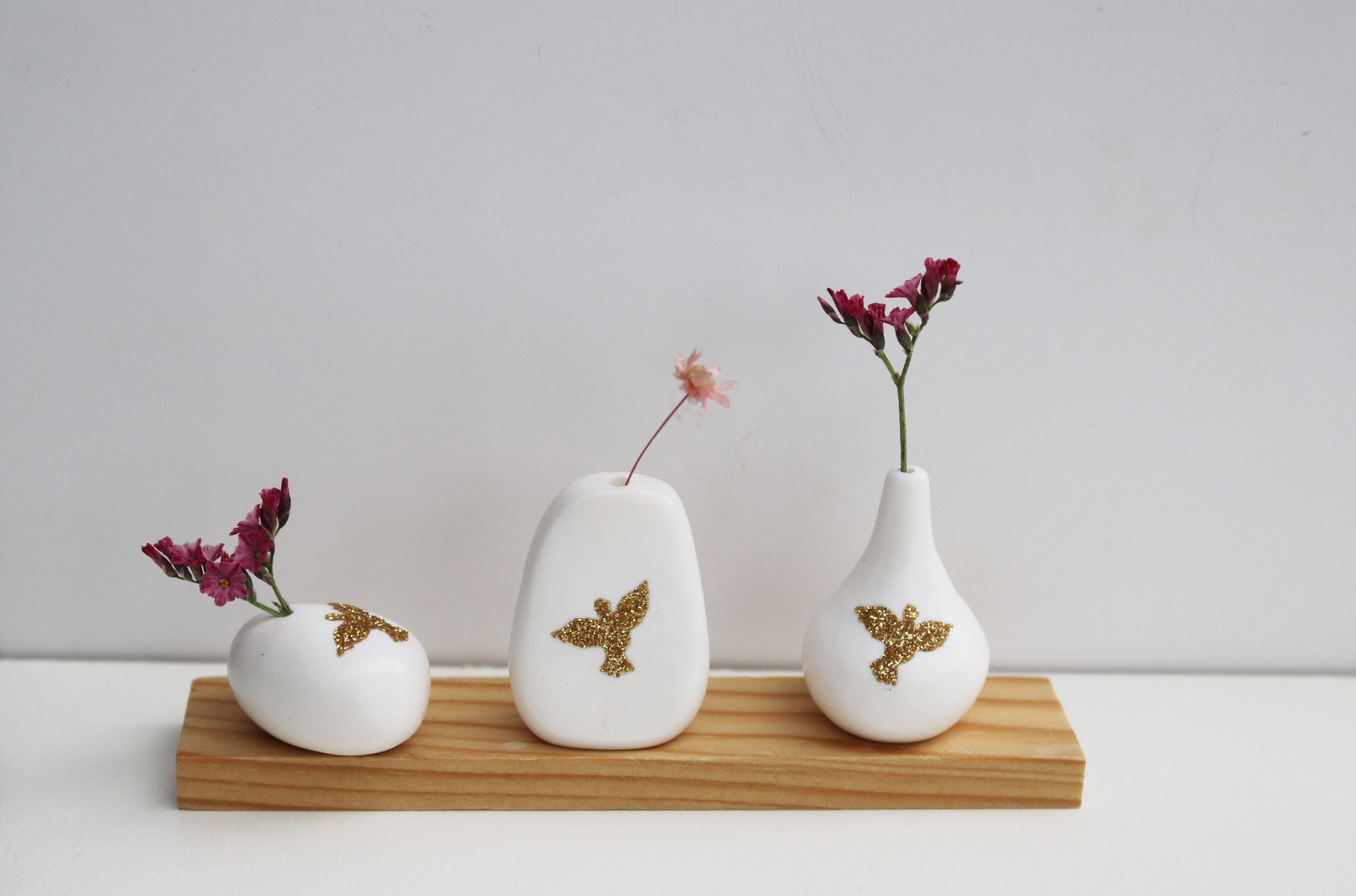 Trio Mini Vases Fétiches Oiseaux Dorées Paillettes et Support en Bois, Vase Gardien de Vos Herbes Sé