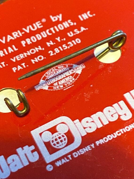 Walt Disney World Vari-Vue Pin Back Button, Goofy… - image 5