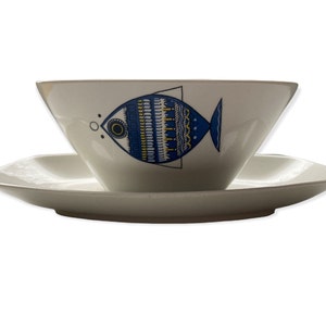 Villeroy and Boch 'Viking' Pattern Gravy Boat with Attached Base