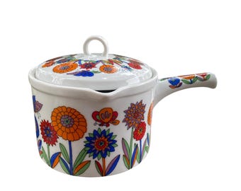 Vintage Japan Ceramics Retro Flower Power Sauce Pot with Lid and Spout