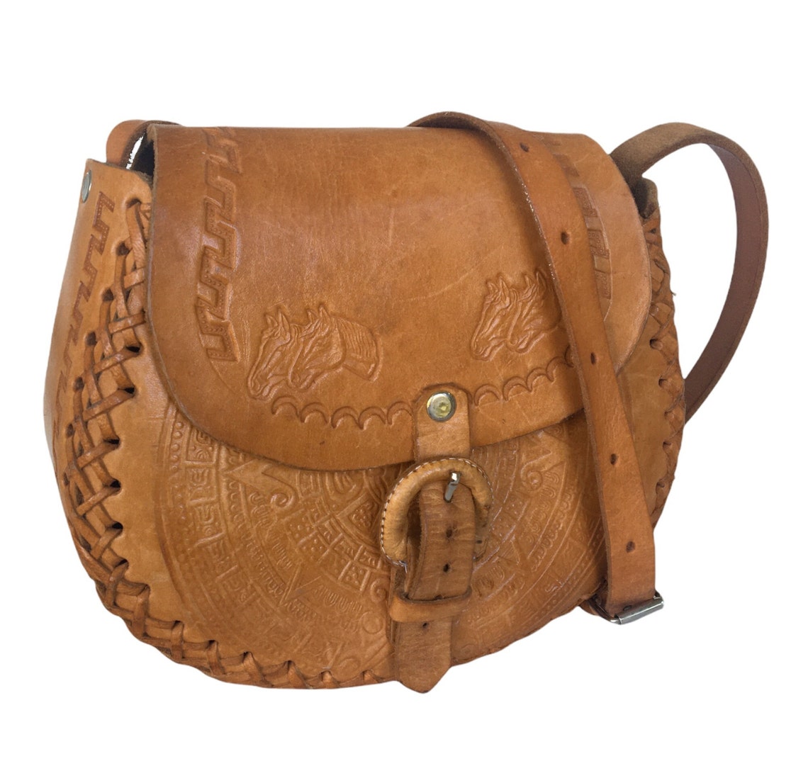 Leather Saddle Bag Style Purse
