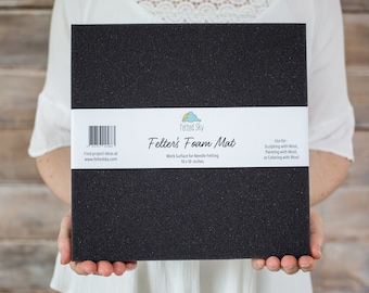 Große Matte - Arbeitsfläche für Nadelfilzarbeiten - zum Bemalen, Modellieren oder Färben mit Wolle