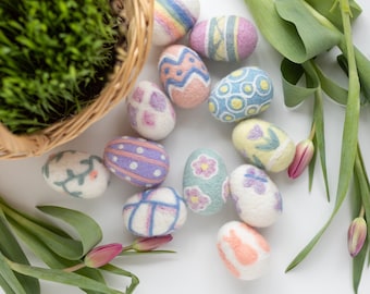 Easter Egg Party Needle Felting Kit - Spring DIY Family or Friends Craft Gift - beginner level with video tutorial