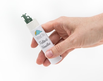 42 T triangle felting needles - 7 or 25 pack - painted green or unpainted - small parts, detail, finishing - in a paper tube
