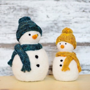 Snowmen Needle Felting Kit - beginner friendly - includes video instructions - DIY Craft Gift - Christmas Holiday Winter Crafting