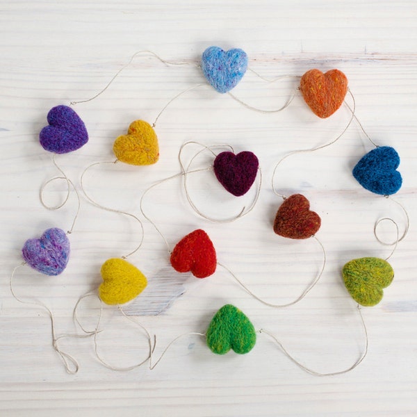 Rainbow Heart Garland Needle Felting Kit - beginner friendly - includes video instructions - DIY Craft Gift - Valentine's Day